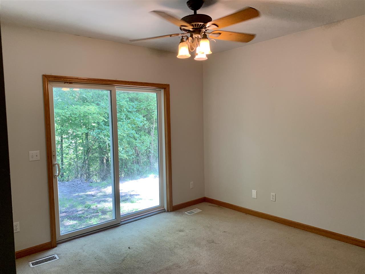 8955 Lovejoy Road Byron, MI 48418 - Photo 13 of 33