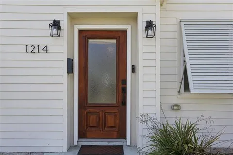 $290,000 | 1214 Feliciana Street, New Orleans, LA 70117