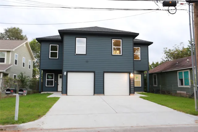 $1,600 | 509 Avenue I, Unit A, Conroe, TX 77301