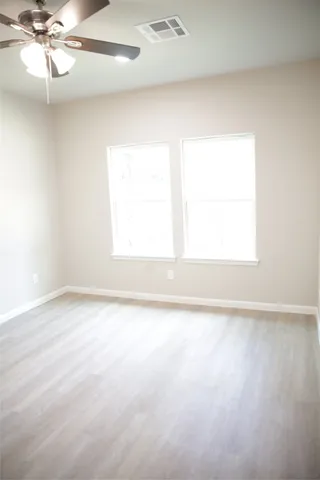 $1,600 | 509 Avenue I, Unit A, Conroe, TX 77301