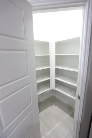 $1,600 | 509 Avenue I, Unit A, Conroe, TX 77301