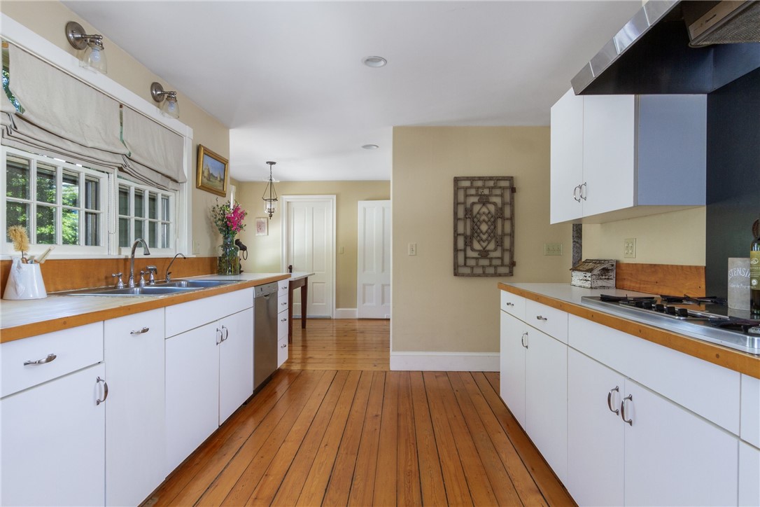 49 Manning Street Warren, RI 02885 - Photo 31 of 34 Gallery Image 31