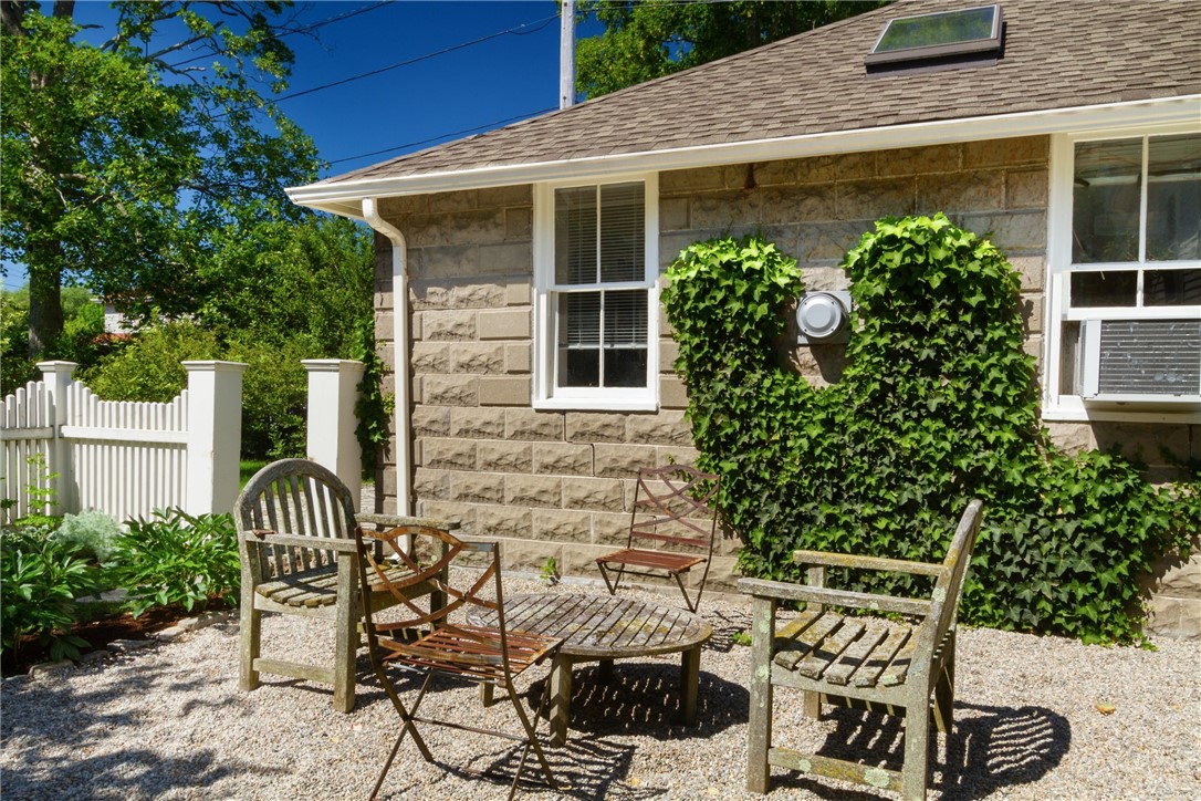 49 Manning Street Warren, RI 02885 - Photo 9 of 34 Gallery Image 9