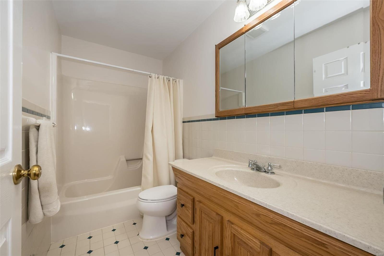 1297 Kennebec Road Chesterfield, MO 63017 - Photo 18 of 25