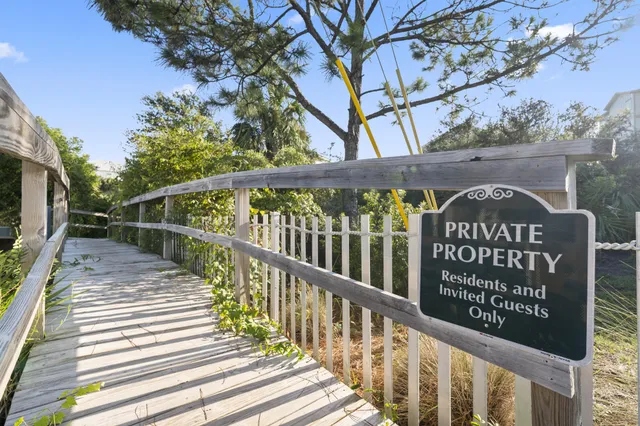 $989,900 | 201 Park Point Circle, Port St. Joe, FL 32456