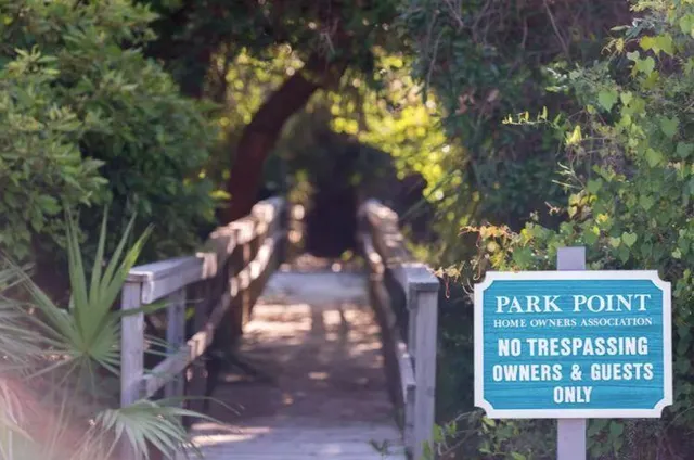 $989,900 | 201 Park Point Circle, Port St. Joe, FL 32456