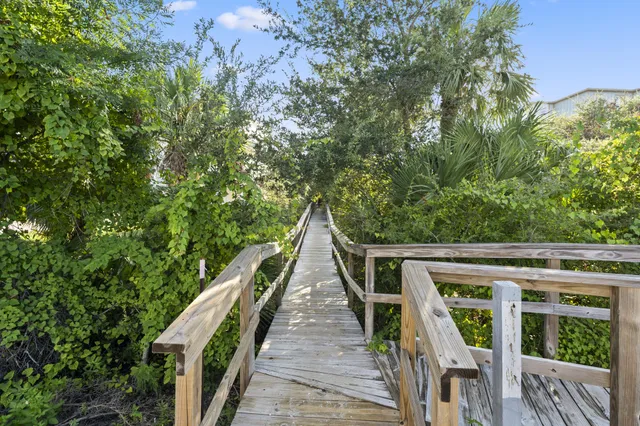 $989,900 | 201 Park Point Circle, Port St. Joe, FL 32456