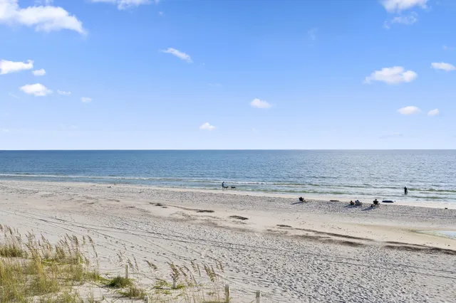 $989,900 | 201 Park Point Circle, Port St. Joe, FL 32456