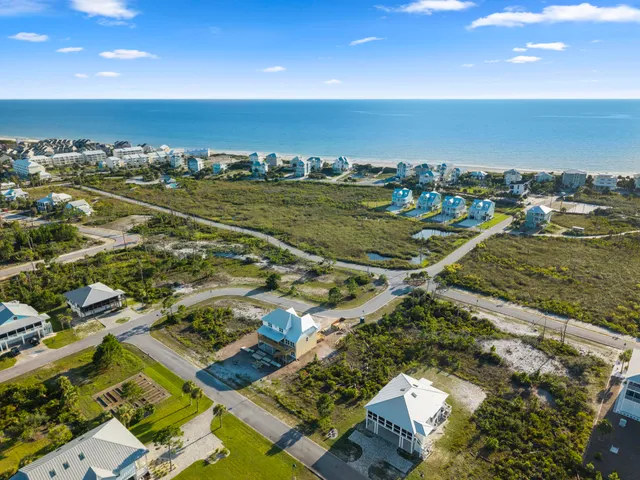 $989,900 | 201 Park Point Circle, Port St. Joe, FL 32456