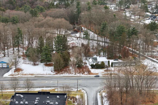 $990,000 | 2595-2599 Highway 9, Malta, NY 12020