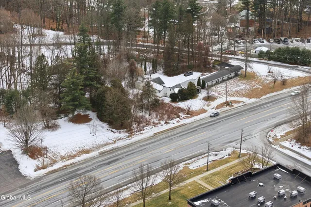 $990,000 | 2595-2599 Highway 9, Malta, NY 12020