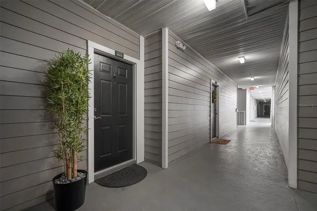 $349,900 | 800 South Dakota Avenue, Unit 221, Tampa, FL 33606