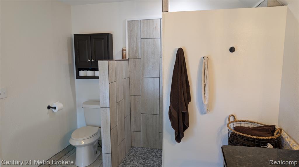 301 Mill Street Flushing, MI 48433 - Photo 16 of 33