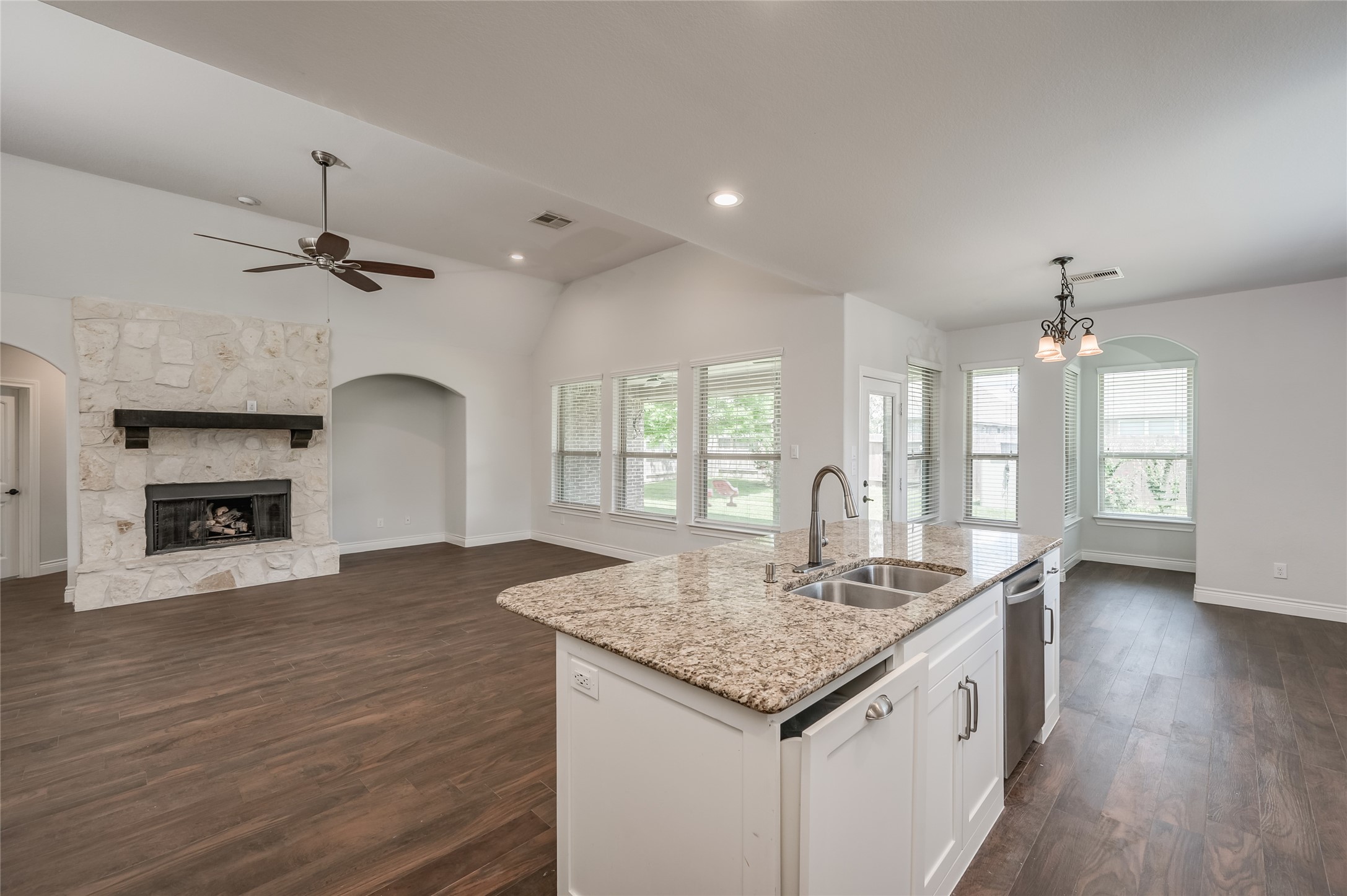 19006 Panther Peak Spring, TX 77388 - Photo 25 of 48 Prep meals or wash dishes with open view to living area.