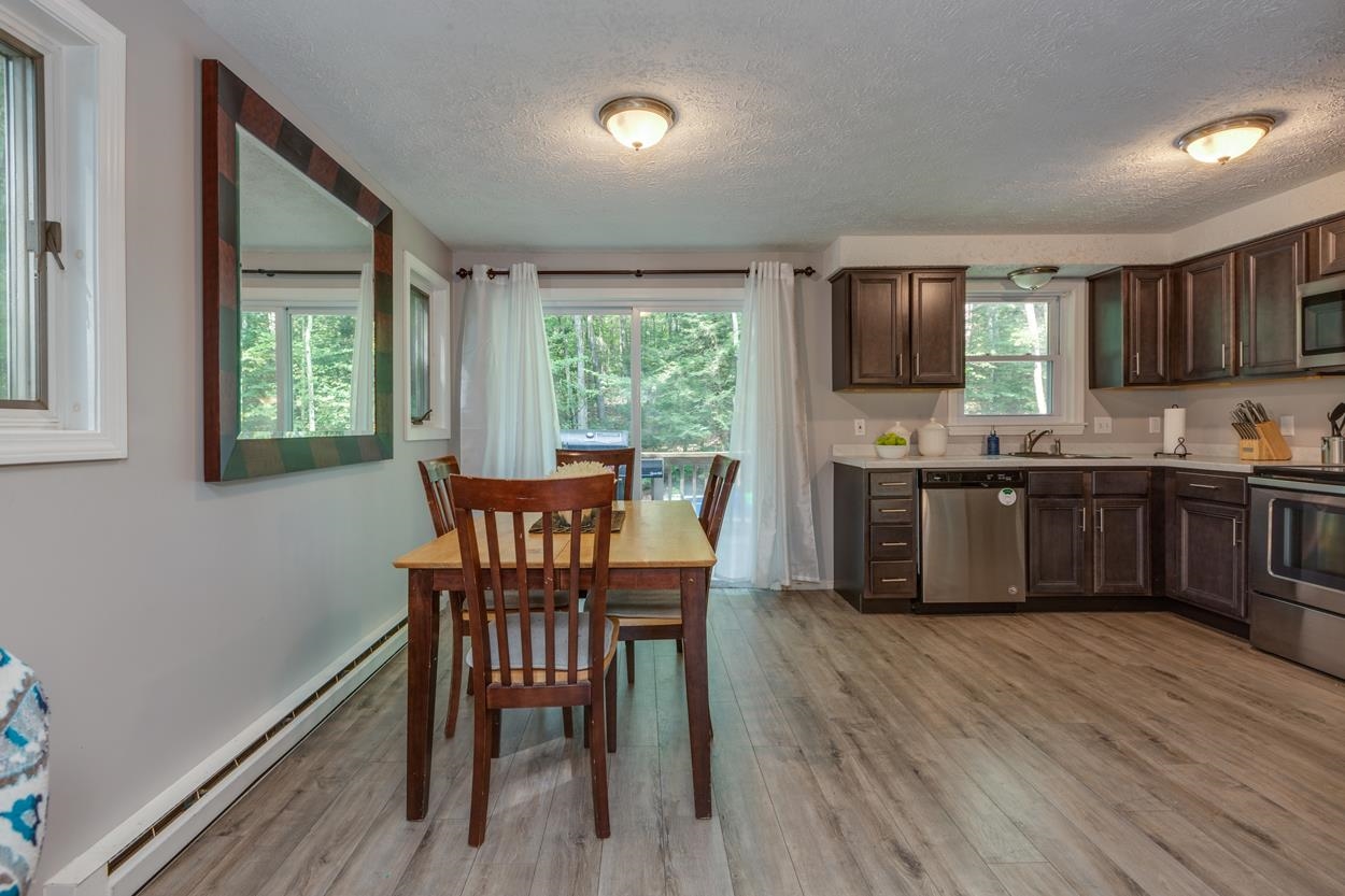 27 Mitchell Street Merrimack, NH 03054 - Photo 10 of 31 Gallery Image 10