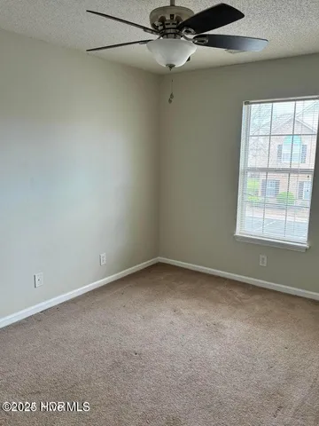 $1,400 | 2932 Mulberry Lane, Unit D, Greenville, NC 27858