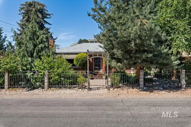 $1,295,000 | 2401 North 26th Street, Boise, ID 83702