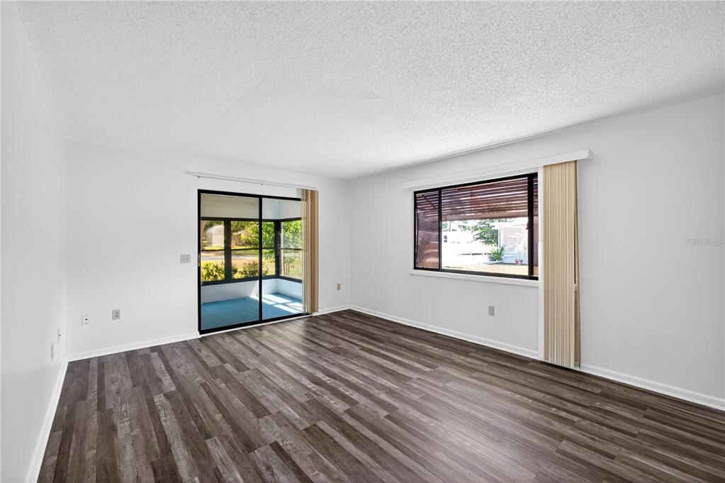 8972 Southwest 103rd Lane Ocala, FL 34481 - Photo 9 of 46