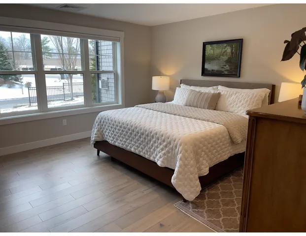 $4,400 | 2075 Lafayette Road, Unit A12, Portsmouth, NH 03801