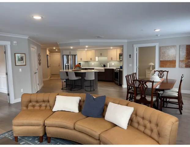 $4,400 | 2075 Lafayette Road, Unit A12, Portsmouth, NH 03801