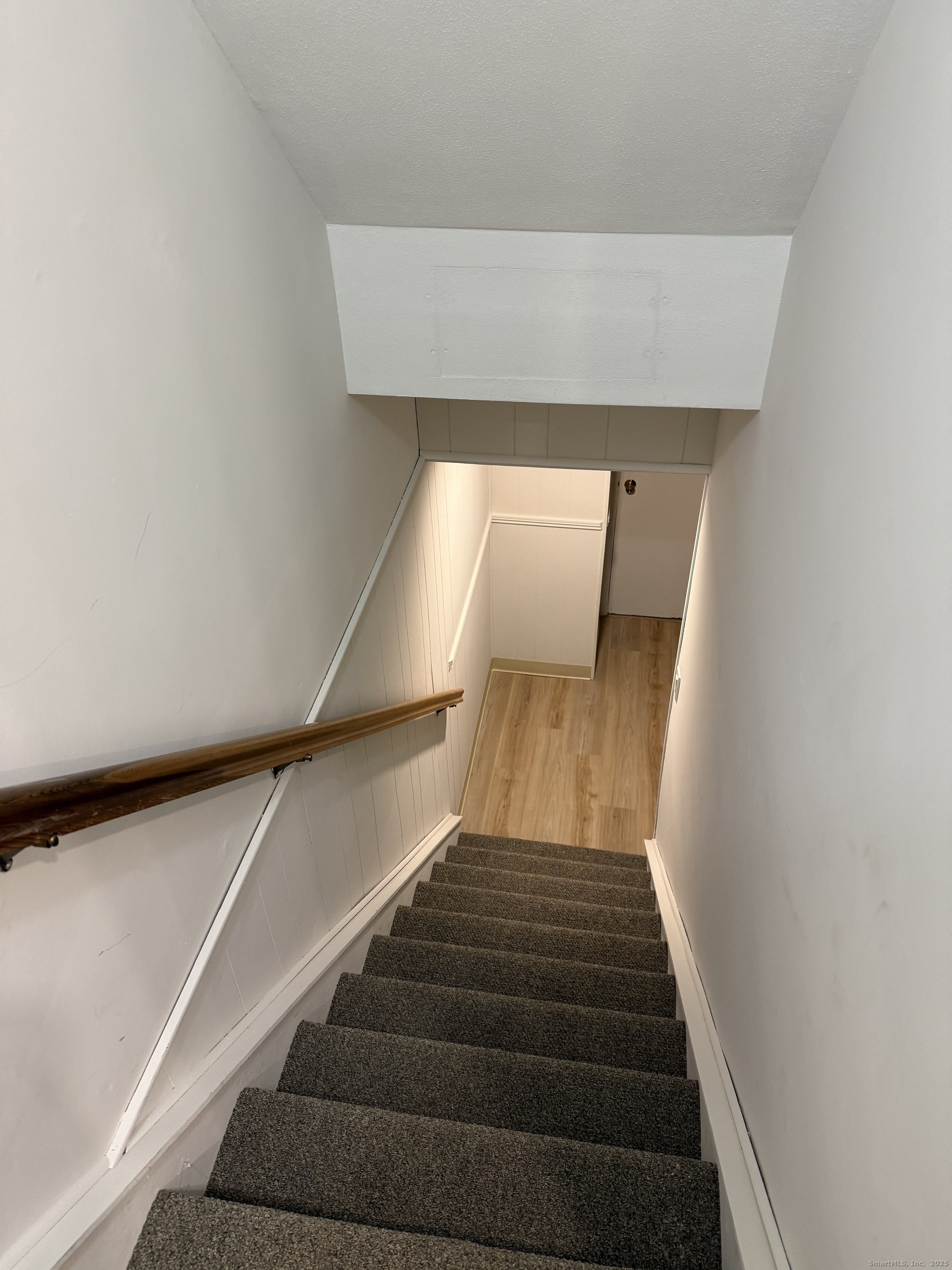 240 Centerbrook Road, Unit 240 Hamden, CT 06518 - Photo 20 of 26 a view of entryway