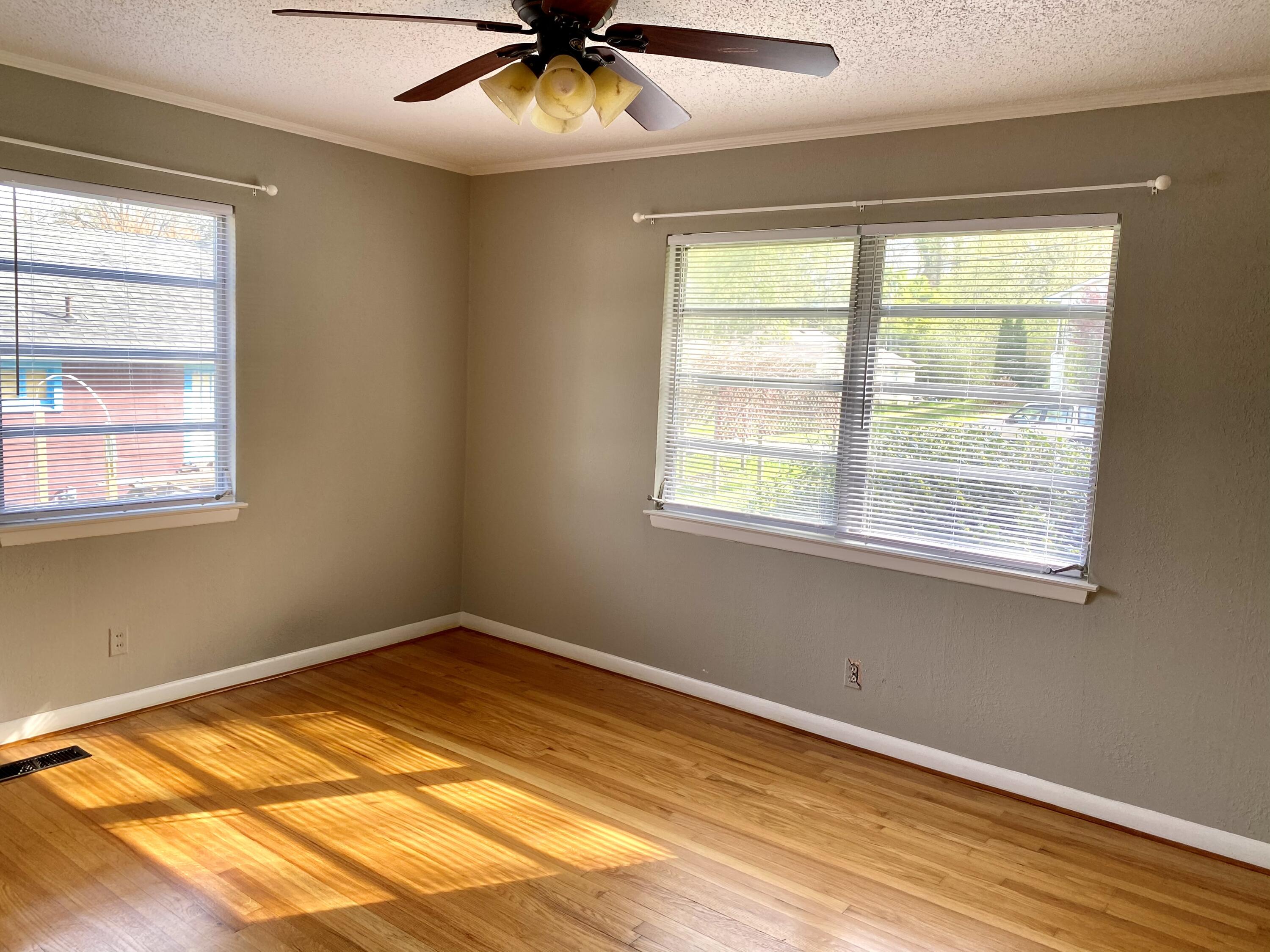 307 Signal View Street Chattanooga, TN 37415 - Photo 12 of 16 91B86BD5-9D25-4296-8490-7E340936BBE1