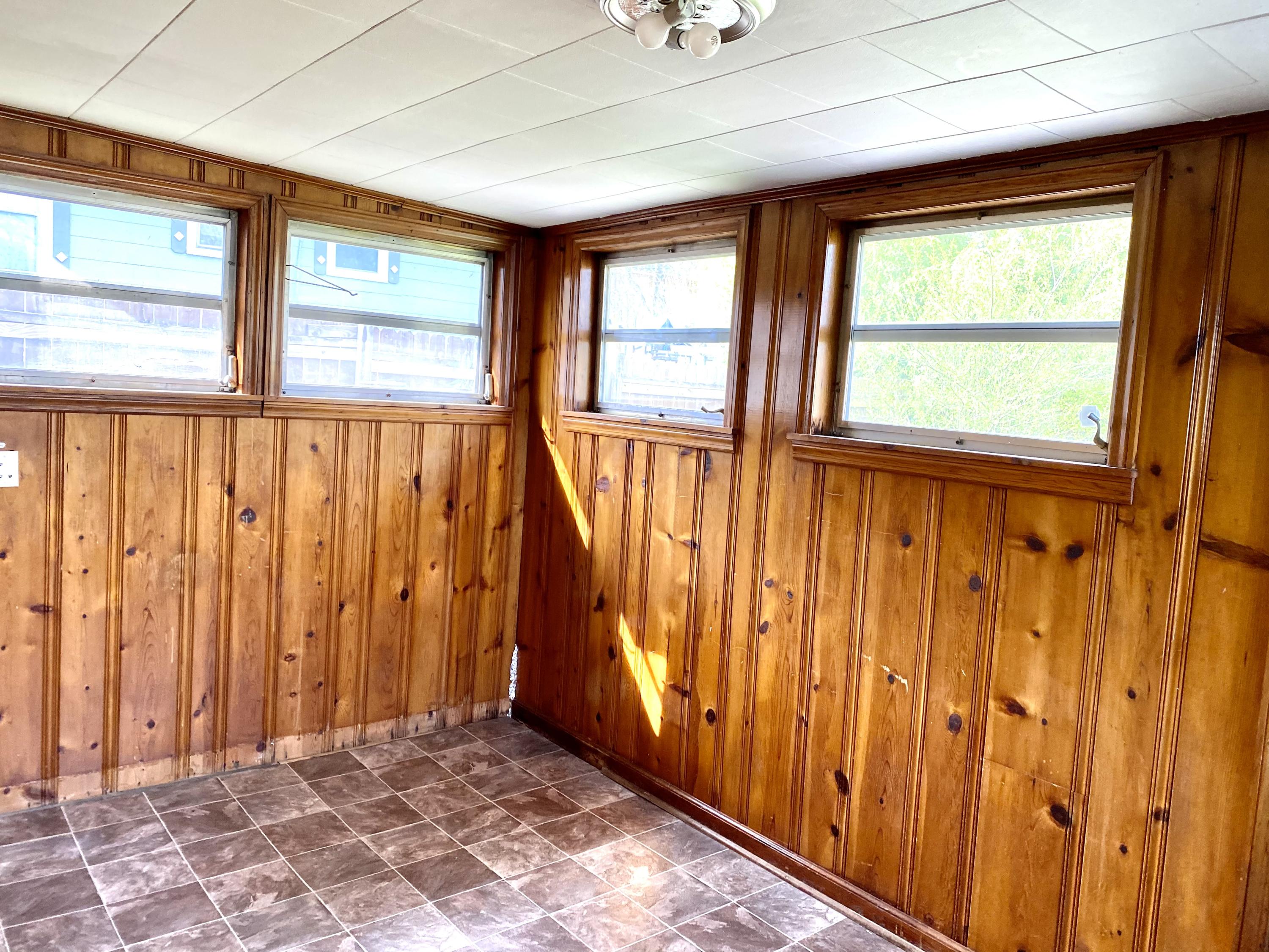 307 Signal View Street Chattanooga, TN 37415 - Photo 7 of 16 4D911ECA-AD19-4A37-8D73-F146D867160D