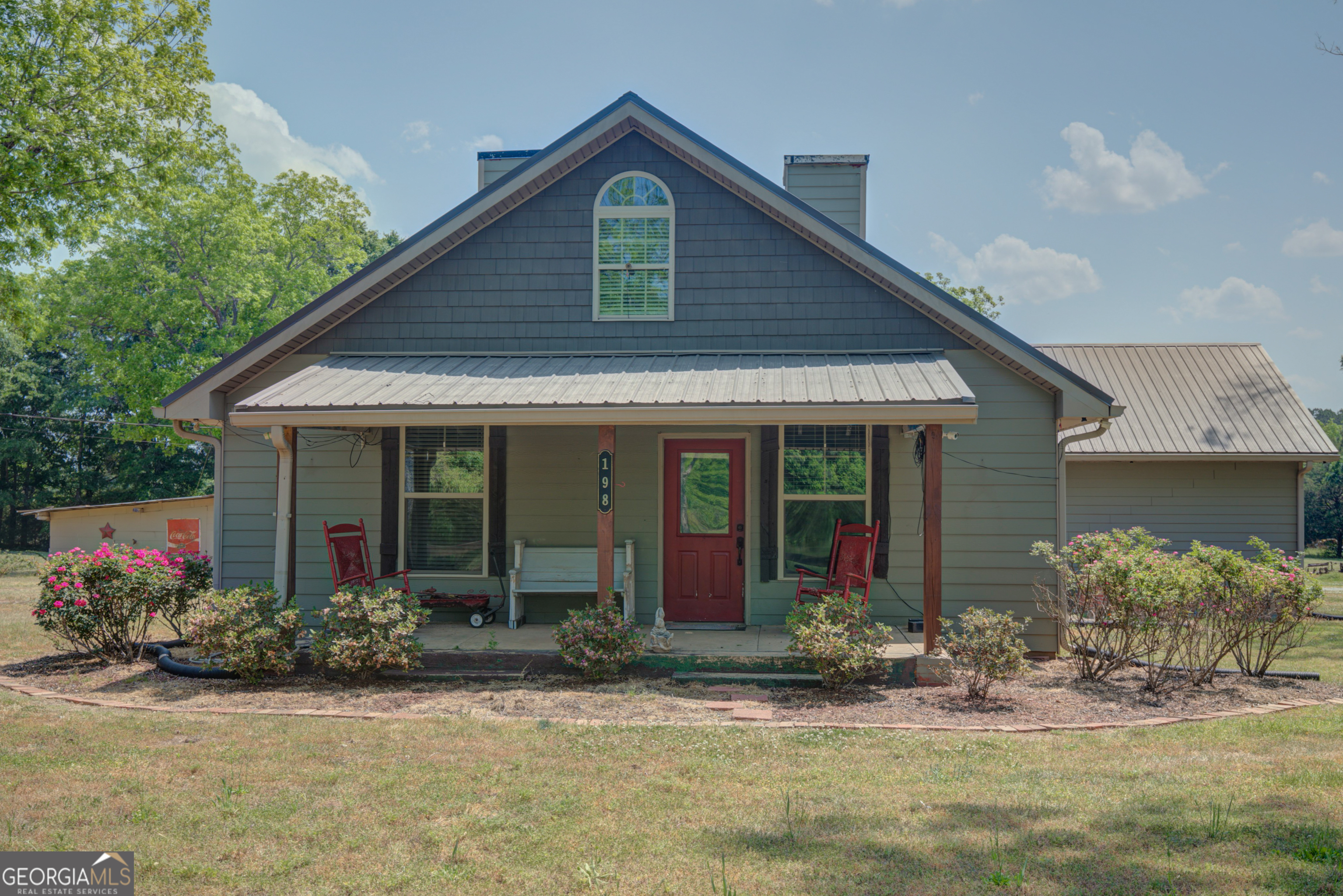 198 Matbeth Road Barnesville, GA 30204 - Photo 6 of 33