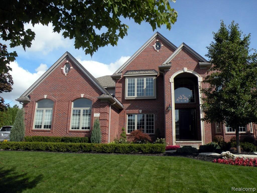 3552 Heron Ridge Drive Rochester, MI 48309 - Photo 1 of 29 Welcome 3552 Heron Ridge