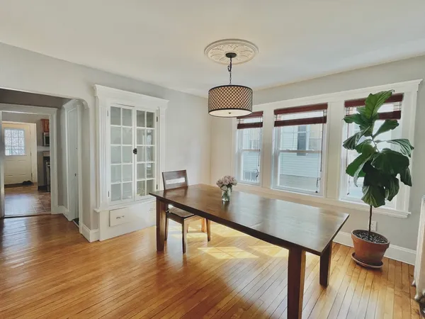 $2,800 | 15 Woods Avenue, Unit 15, Somerville, MA 02144