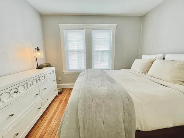 $2,800 | 15 Woods Avenue, Unit 15, Somerville, MA 02144