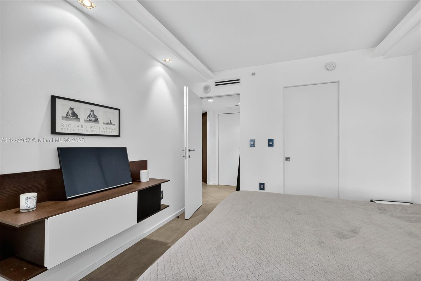 3000 Island Boulevard, Unit 906 Aventura, FL 33160 - Photo 45 of 58