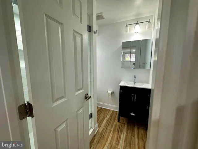 $2,500 | 34 Quincy Place Northeast, Washington, DC 20002