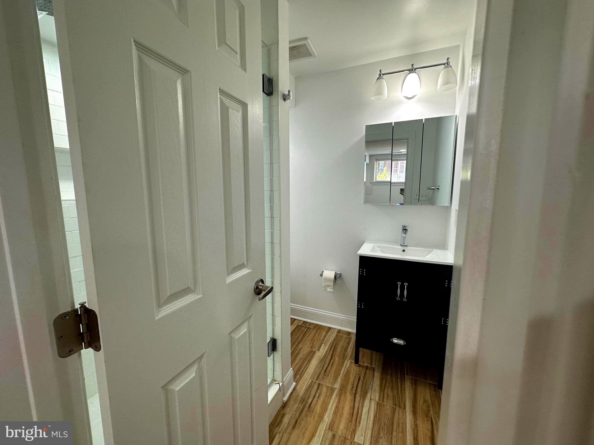 34 Quincy Place Northeast Washington, DC 20002 - Photo 12 of 35