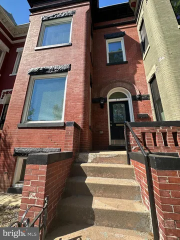 $2,500 | 34 Quincy Place Northeast, Washington, DC 20002