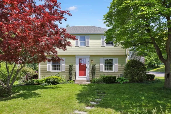 $300,000 | 121 Benz Street, Springfield, MA 01118