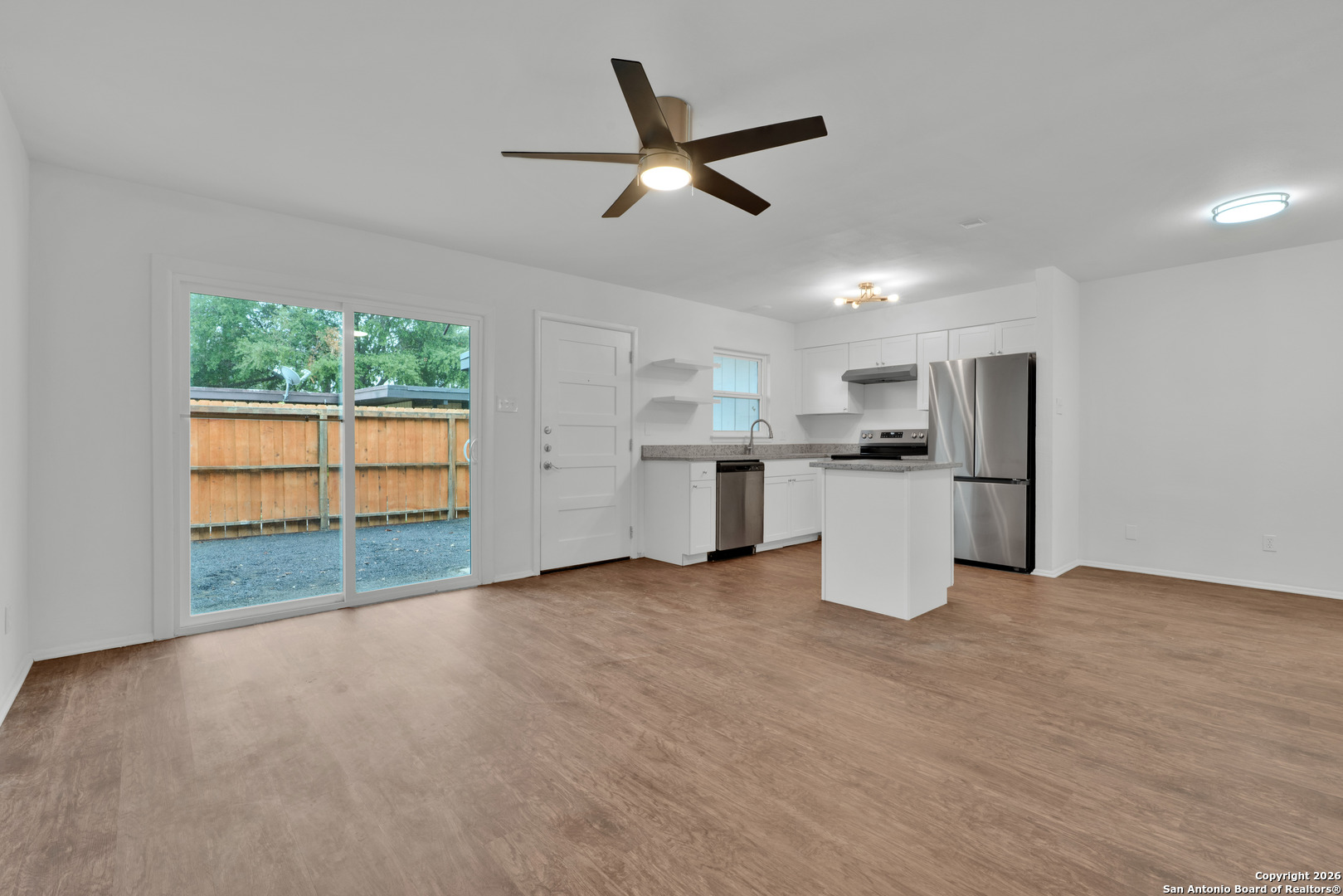 600 Gentleman Road, Unit 4 San Antonio, TX 78201 - Photo 8 of 14