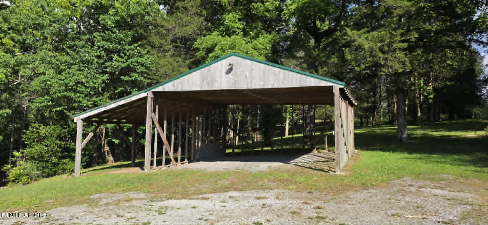 228 Marcella Road Cumberland Gap, TN 37724 - Photo 13 of 34 b2b050ec-8435-4853-8ad0-2bcd5545feaa