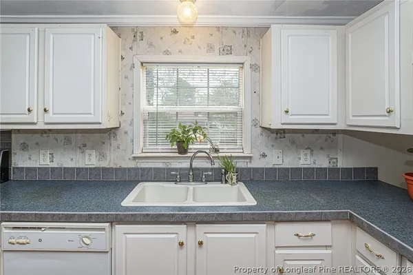 $180,000 | 210 East Pierce Street, Warsaw, NC 28398