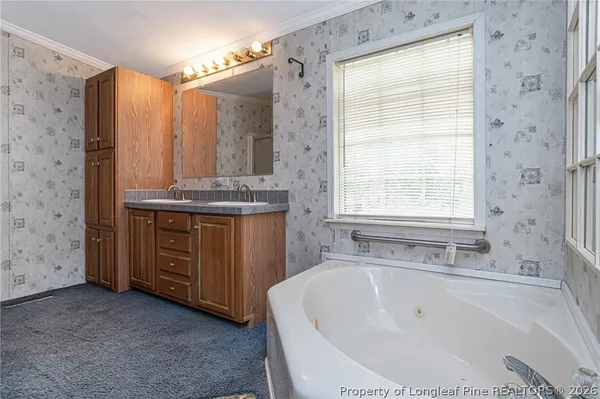 $180,000 | 210 East Pierce Street, Warsaw, NC 28398