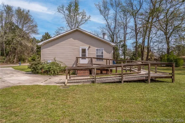 $180,000 | 210 East Pierce Street, Warsaw, NC 28398
