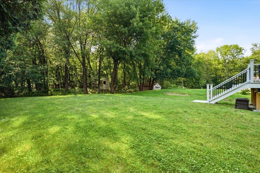 10 Buttonwood Road Amesbury, MA 01913 - Photo 31 of 37
