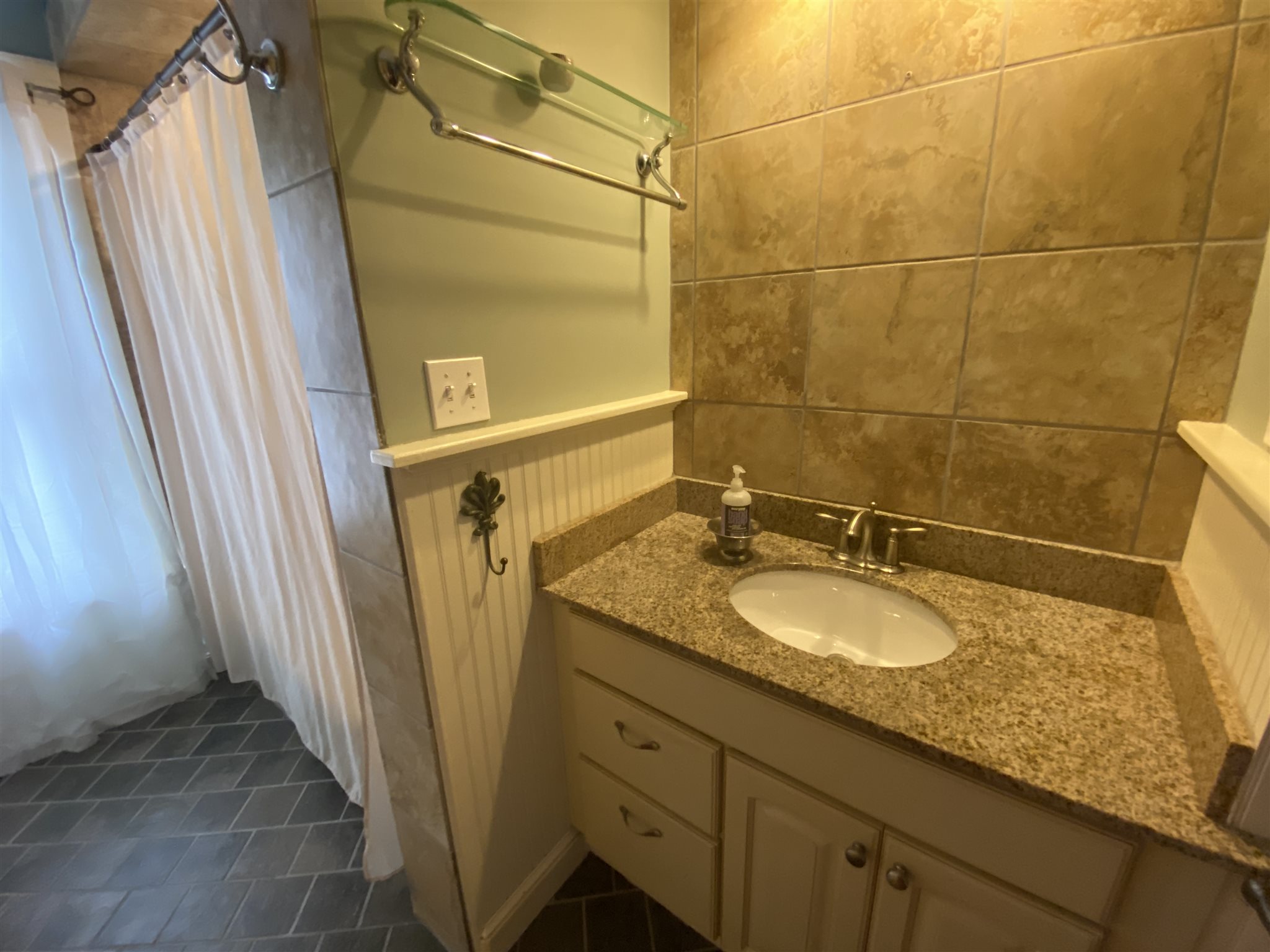 18 Mansfield Place Rutland, VT 05701 - Photo 17 of 20