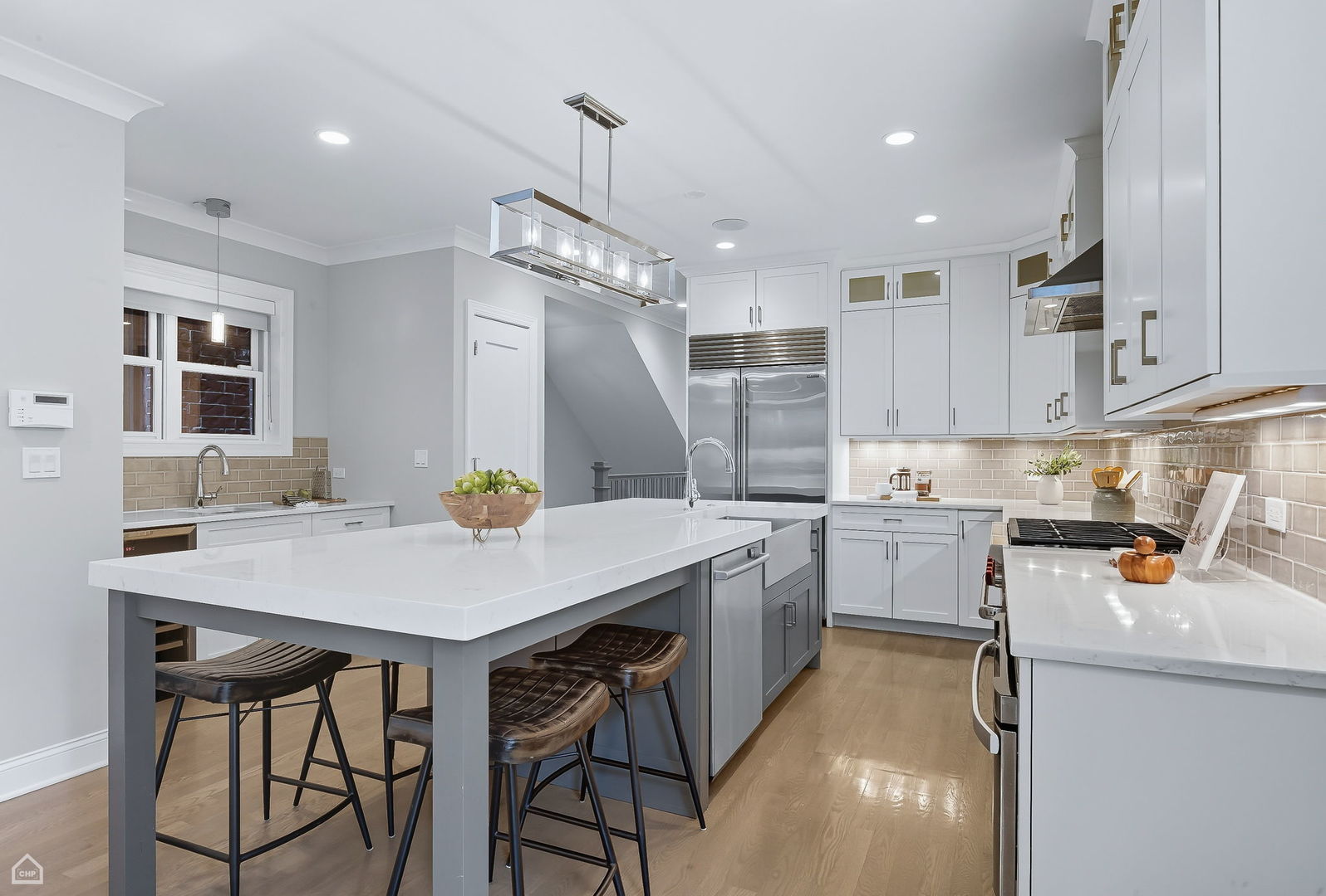 2946 North Racine Avenue, Unit 1 Chicago, IL 60657 - Photo 14 of 39 Gallery Image 14