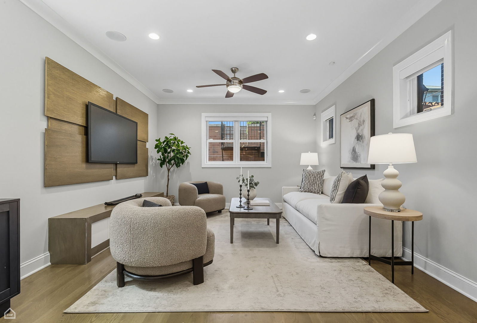 2946 North Racine Avenue, Unit 1 Chicago, IL 60657 - Photo 21 of 39 Gallery Image 21