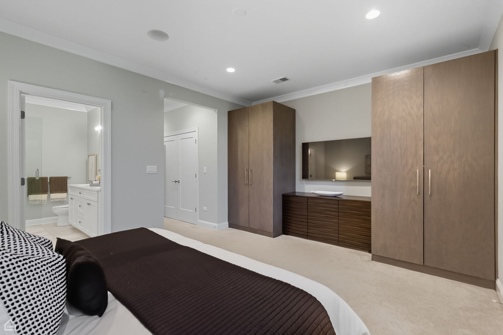 2946 North Racine Avenue, Unit 1 Chicago, IL 60657 - Photo 27 of 39 Gallery Image 27