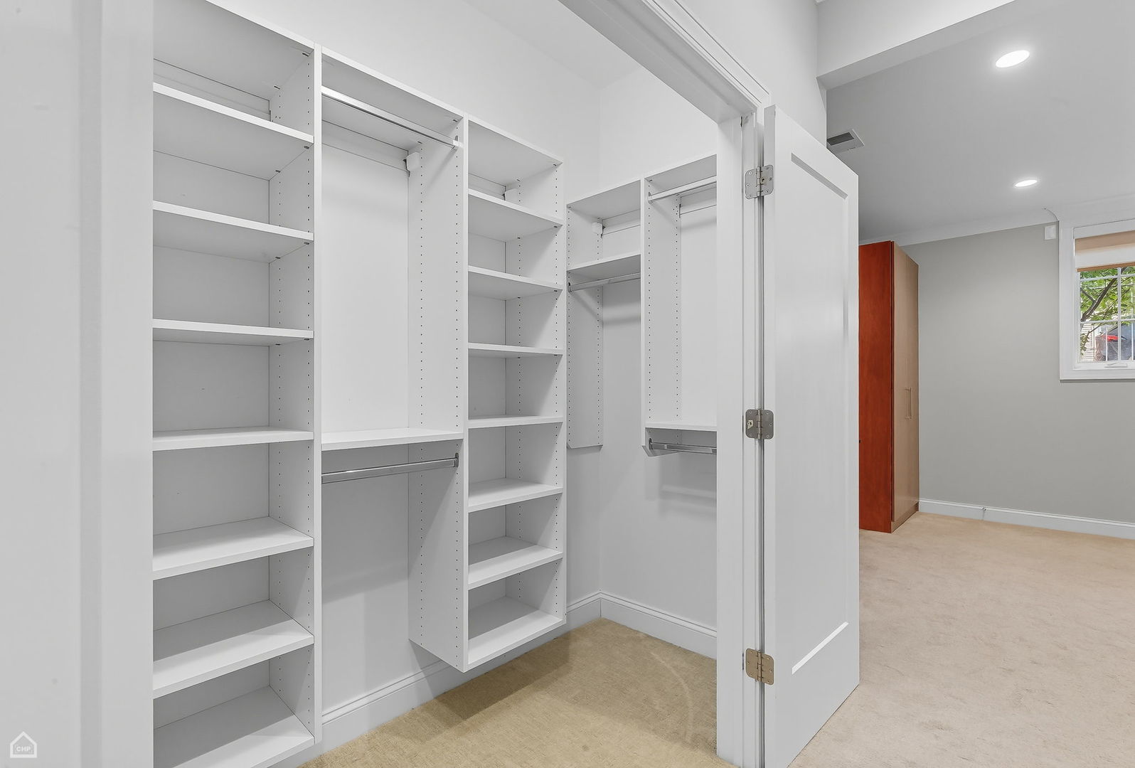 2946 North Racine Avenue, Unit 1 Chicago, IL 60657 - Photo 29 of 39 Gallery Image 29