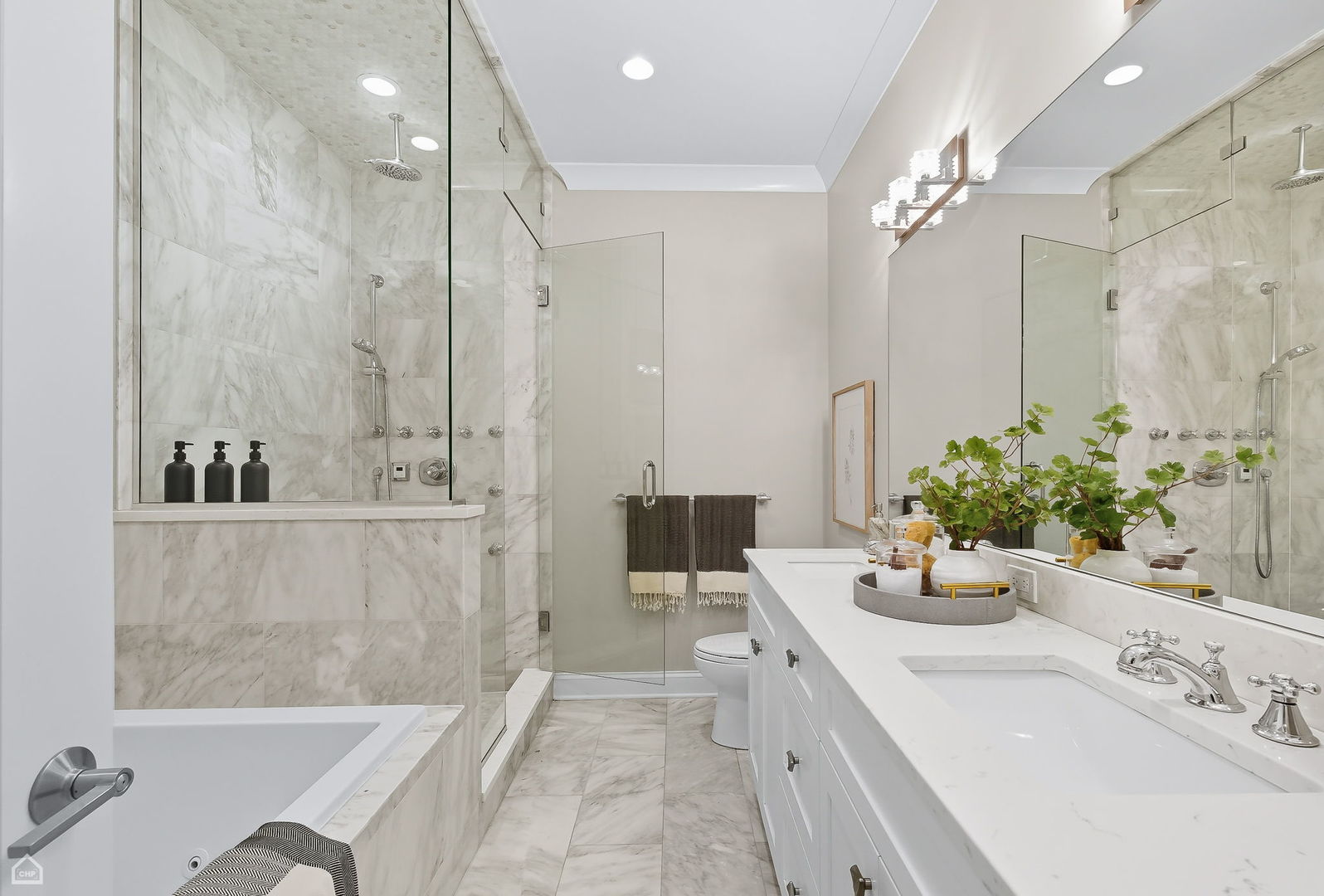 2946 North Racine Avenue, Unit 1 Chicago, IL 60657 - Photo 30 of 39 Gallery Image 30