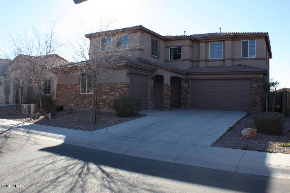 19368 North Lariat Road Maricopa, AZ 85138 - Photo 1 of 8 Front