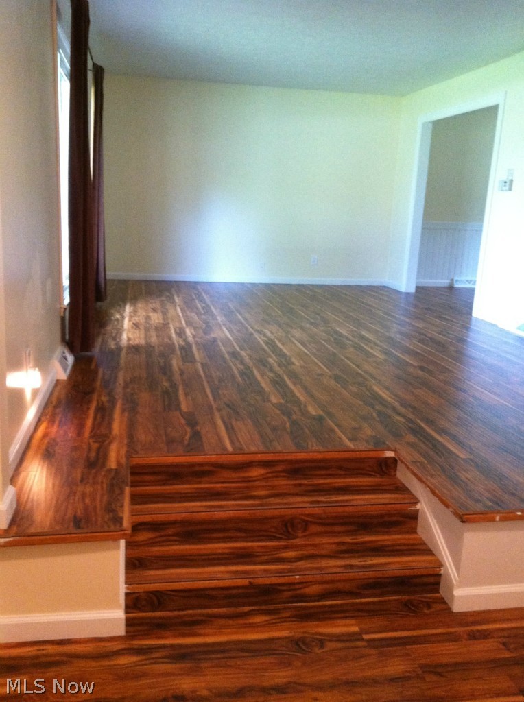 4382 Ridgewood Road Akron, OH 44321 - Photo 8 of 15